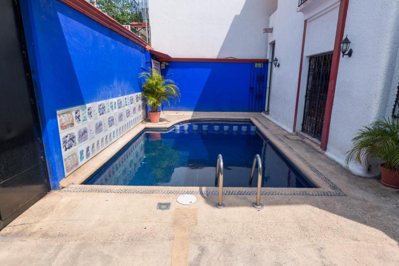 Hotel Isis Zihuatanejo Exterior foto