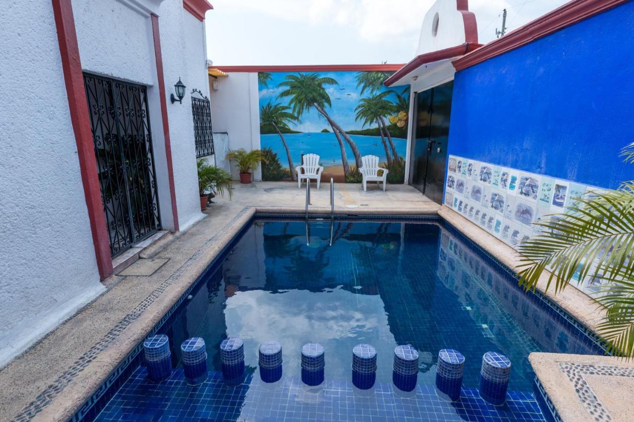Hotel Isis Zihuatanejo Exterior foto